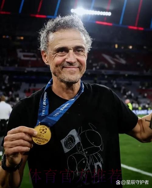 恩里克:我是巴萨球迷 与皇马交手我总是充满动力 恩里克:我是巴萨球迷 与皇马交手我总是充满动力